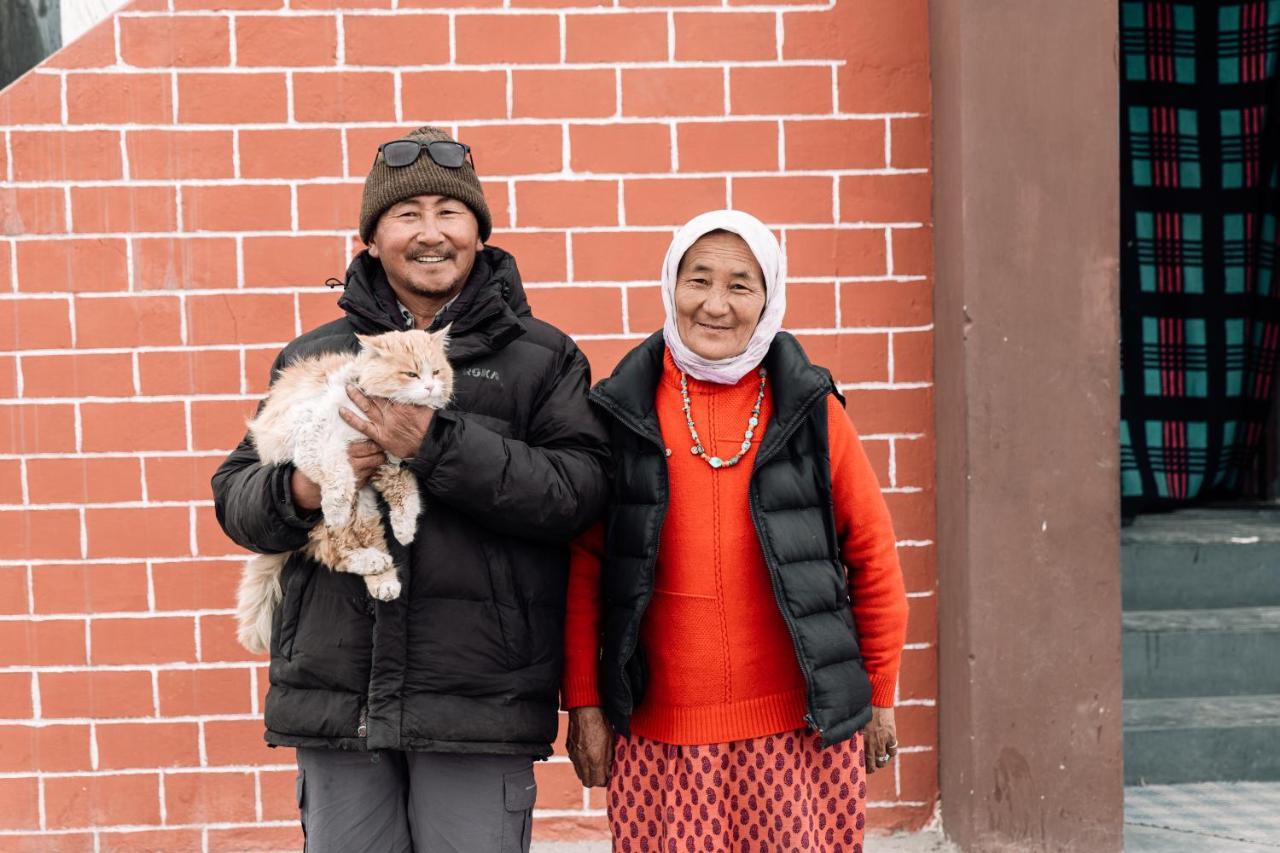 Astrostays At Pangong Lake Spangmik Exterior foto